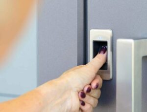 Lettore biometrico apriporta