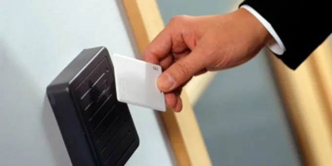 Normativa timbratura cartellino: obblighi e tutele